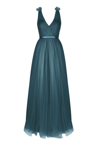 a long emerald dawn green bridesmaid dress with v neck and full skirt in tulle.