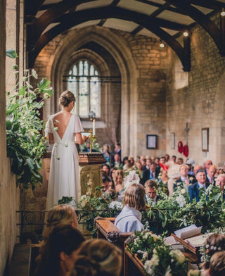 Classic Wedding Readings: Timeless Words for Your Special Day