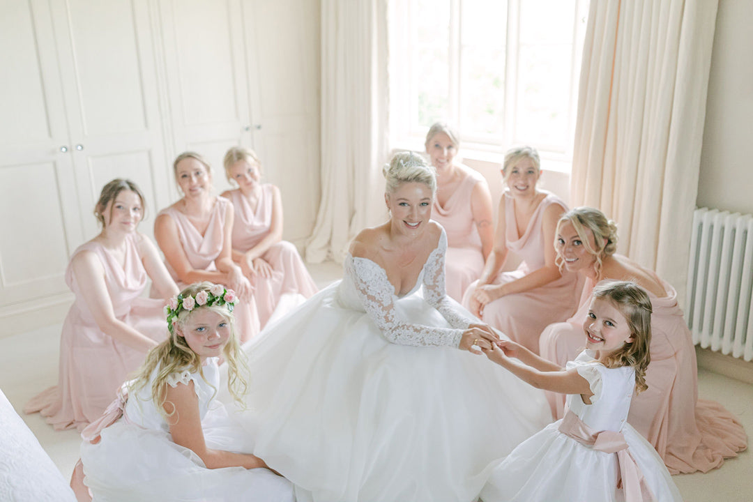 A Quintessentially English Romance: Inside Leonora Smee’s Exquisite Wedding