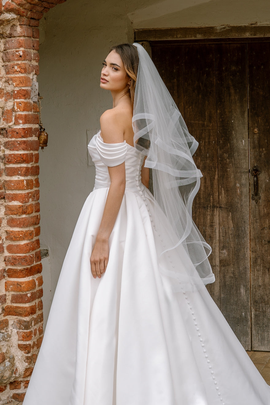 Alexandra Crinoline Veil