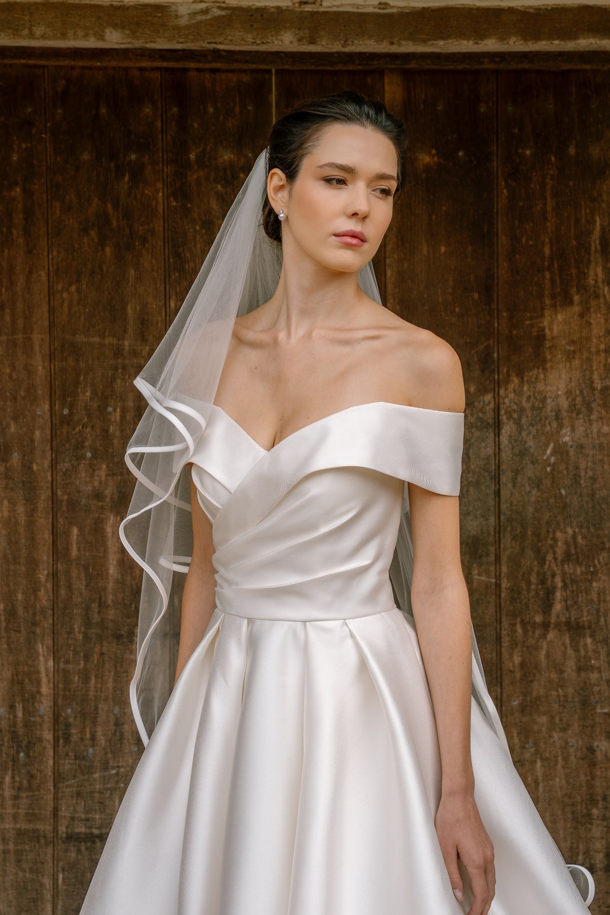 Layla Two Tier Satin Ribbon Edge Veil
