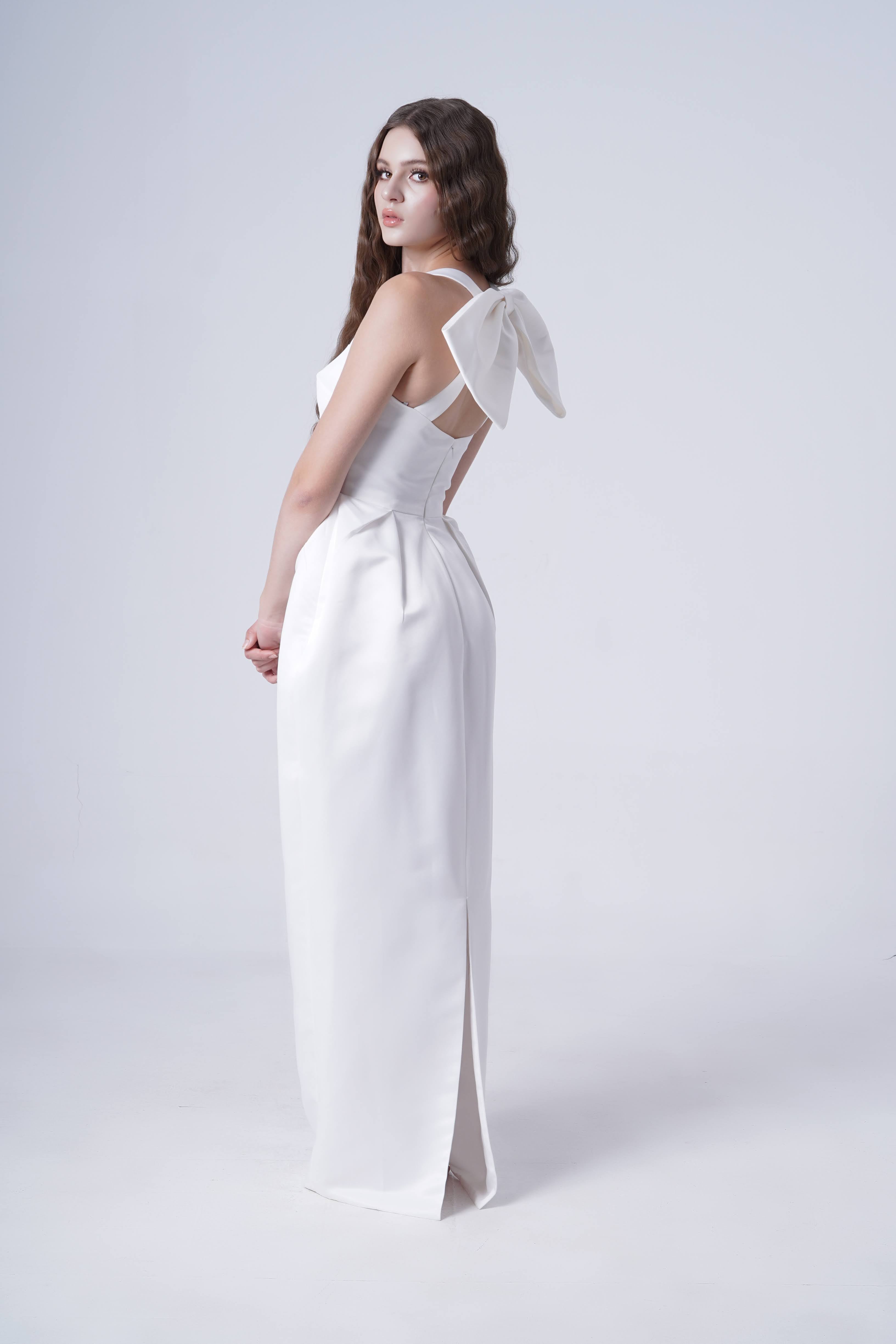 Lotus Bridal Dress in Ivory