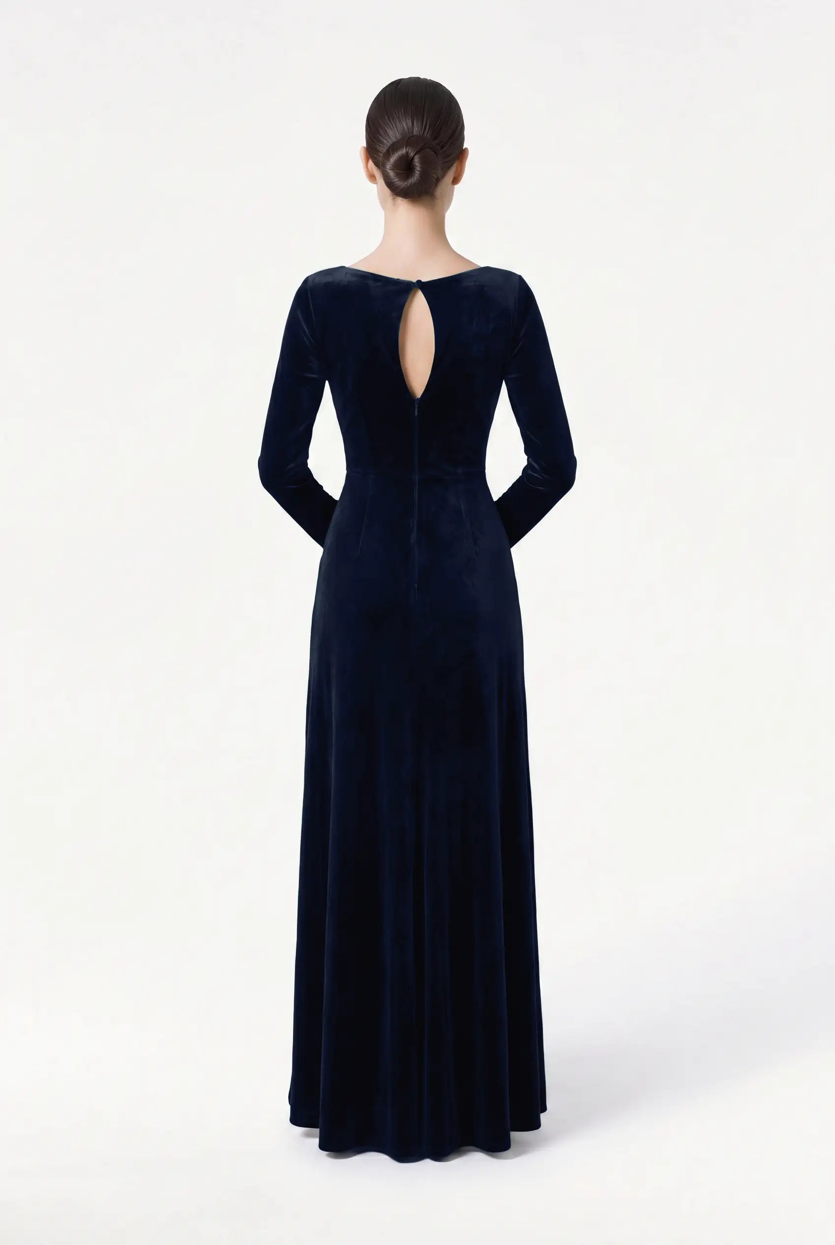 Camilla Velvet Long Sleeve Bridesmaid Dress in Navy