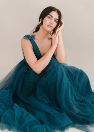 Grace Bridesmaid Dress in Emerald Dawn