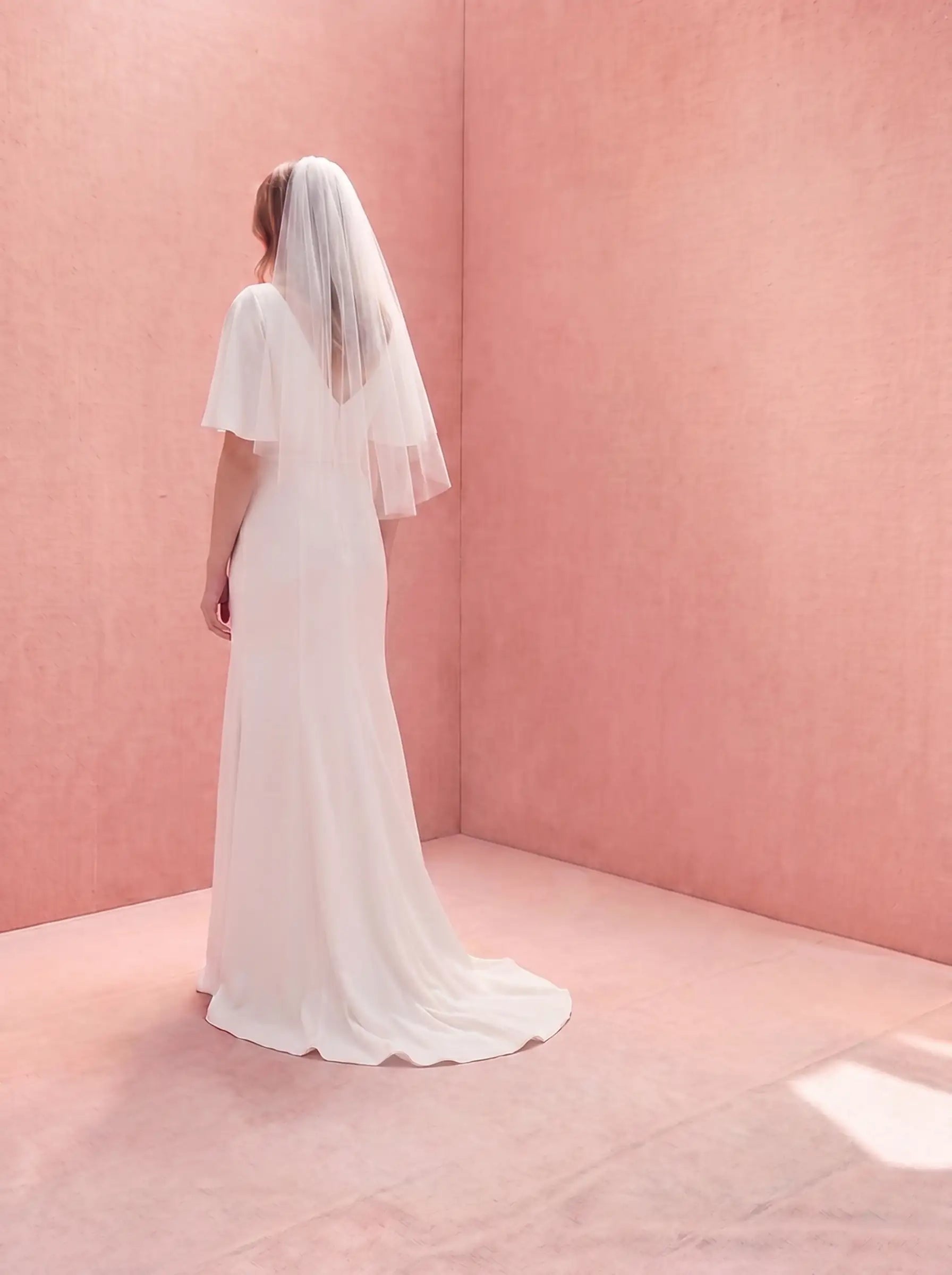 Lucia Plain Veil