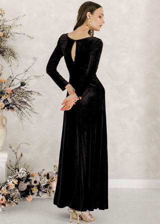 Camilla Velvet Long Sleeve Bridesmaid Dress in Black